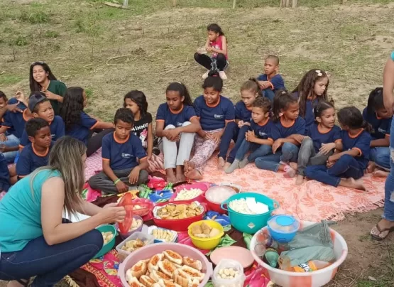 Educação do Campo participa da recuperação de nascentes na zona rural de Medeiros Neto