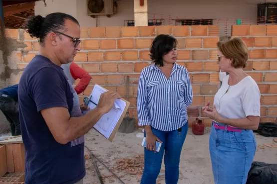 Prefeitura de Teixeira visita obra de ampliação da Escola Municipal Amigos da Natureza