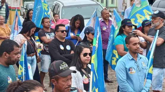Deputado Robinho participa de carreata em Nova Tribuna
