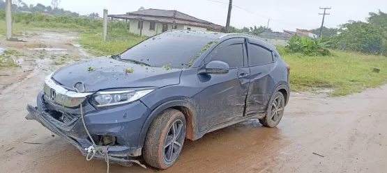 Dois criminosos morrem em troca de tiros com a polícia após assaltar e manter empresário de Guaratinga refém