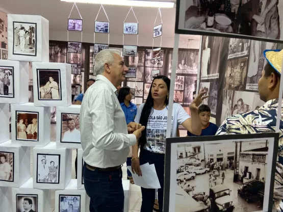 ‘Pelas Lentes da Memória’: Prefeitura de Medeiros Neto promove exposição fotográfica que conta a história do município