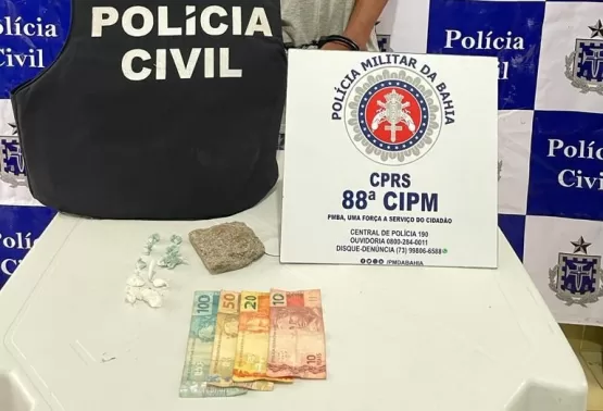 Homem que saiu do presidio há 2 meses volta a ser preso por tráfico de drogas, em Caravelas