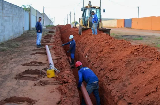 Prefeitura inicia obra de pavimentação no Polo Industrial de Teixeira de Freitas