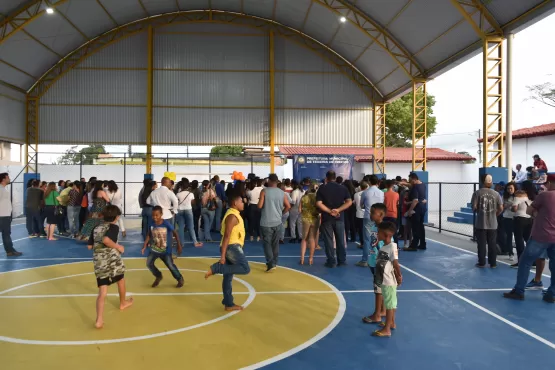 Prefeito Marcelo Belitardo inaugura a quadra poliesportiva da Escola Municipal Pedro Agrizzi