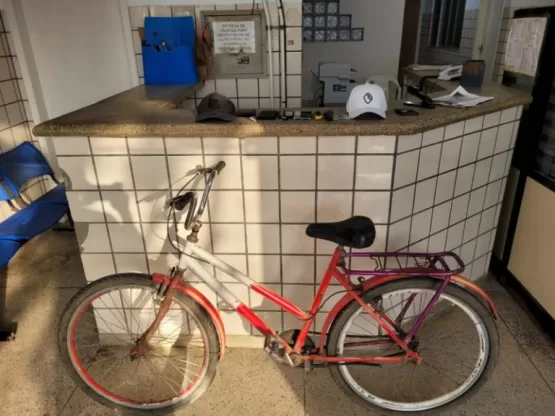 Acusado de roubo e estupro contra  funcionárias  de lojas  no Centro de Teixeira é preso