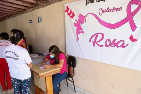 Prevenção e conscientização: conheça os serviços voltados ao Outubro Rosa em Teixeira de Freitas