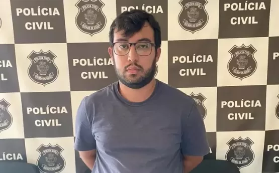 Professor é preso por oferecer dinheiro a aluno em troca de favores sexuais