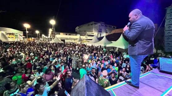 Show gospel com Gerson Rufino e bandas locais são atrações religiosas no aniversário de Mucuri