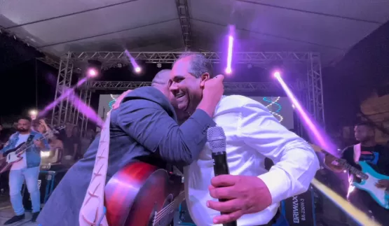 Show gospel com Gerson Rufino e bandas locais são atrações religiosas no aniversário de Mucuri
