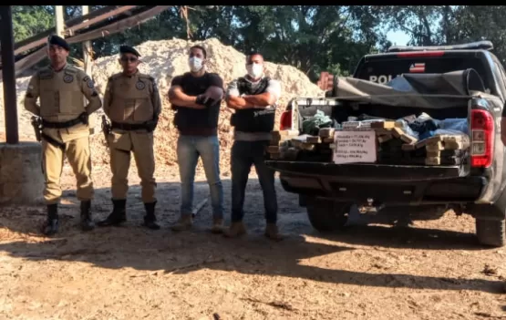 Com apoio da PM, polícia civil  inciner de 104 quilos de drogas em Teixeira de Freitas