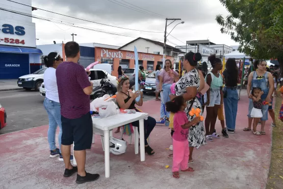 Prefeitura de Teixeira de Freitas promove uma tarde de lazer em comemoração ao Dia das Crianças