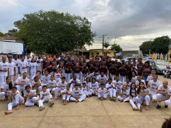 Prefeitura de Medeiros Neto apoia evento de Capoeira no município.