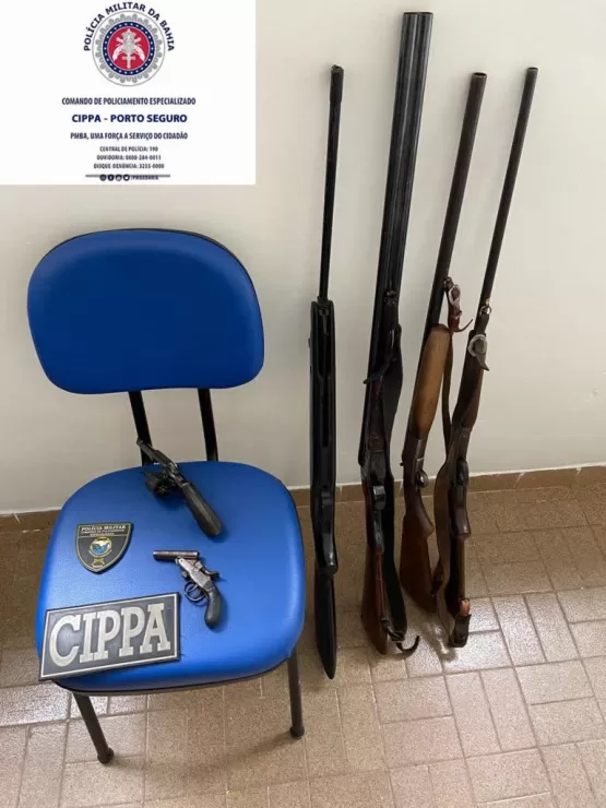 CIPPA/Porto Seguro apreende armas de fogo, munições e materiais usados na caça ilegal de animais silvestres.