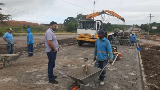 Prefeitura de Mucuri avança com requalificação da ES e deflagra as obras da Avenida Brasil em Itabatã