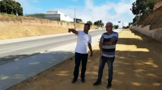 Obras da ciclovia e pista de caminhada avançam no bairro da Liberdade em Itamaraju