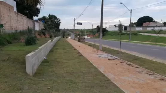 Obras da ciclovia e pista de caminhada avançam no bairro da Liberdade em Itamaraju