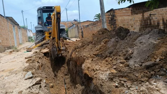 Prefeitura de Teixeira de Freitas inicia sistema de drenagem  no bairro Liberdade II