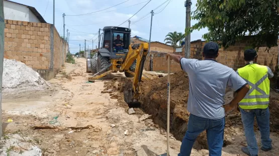 Prefeitura de Teixeira de Freitas inicia sistema de drenagem  no bairro Liberdade II