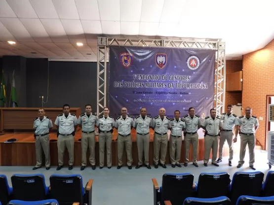 COMANDANTES  DO EXTREMO SUL PARTICIPAM DO  V ENCONTRO DE GESTORES DAS POLÍCIAS MILITARES DA TRÍPLICE DIVISA