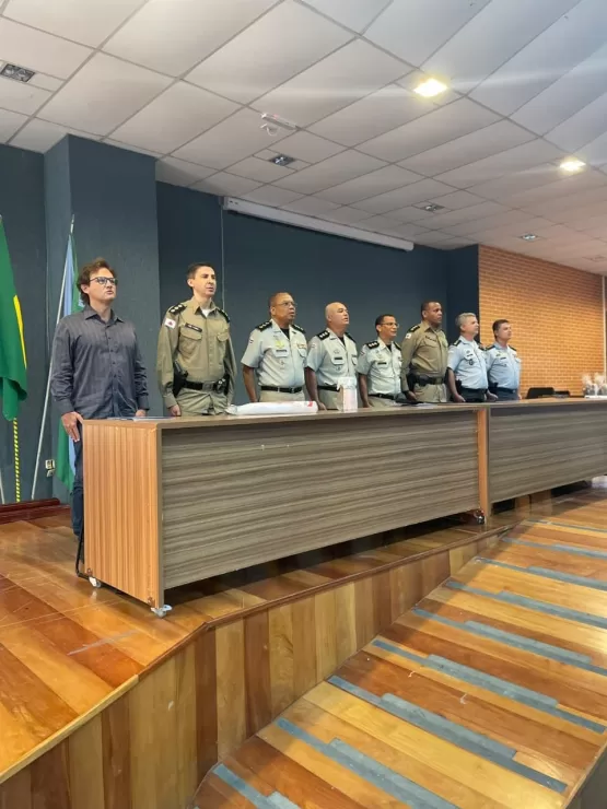 COMANDANTES  DO EXTREMO SUL PARTICIPAM DO  V ENCONTRO DE GESTORES DAS POLÍCIAS MILITARES DA TRÍPLICE DIVISA