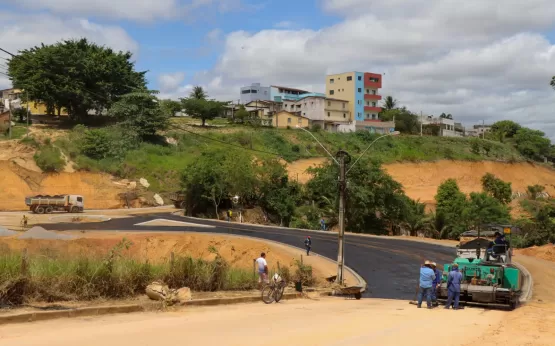 Prefeitura  informa a liberação do tráfego de veículos na Ladeira do Colina Verde nesta  terça (15)