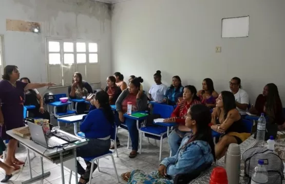 Prefeitura Municipal realiza capacitação dos Conselheiros Tutelares em Alcobaç