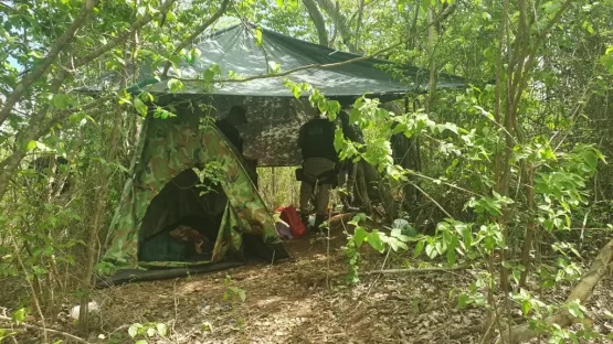 PM e PC prendem traficante com munições de fuzil e drogas