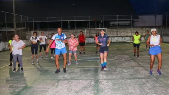 Aula de dança no bairro Santa Rita promove qualidade de vida e hábitos saudáveis para população