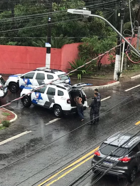 Capitão da PM dá detalhes do ataque que deixou 3 mortos e 09 feridos em escolas de Aracruz