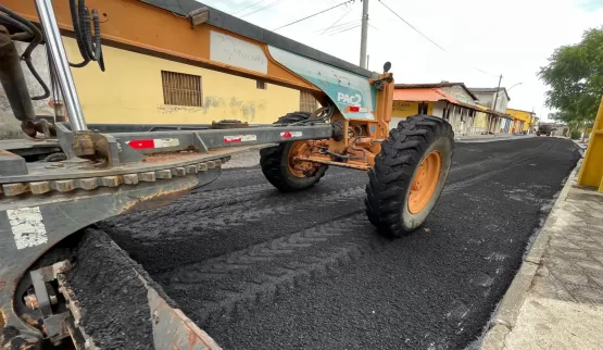 Prefeitura Municipal conclui obras de macrodrenagem e prossegue com obras de asfaltamento das ruas de Mucuri