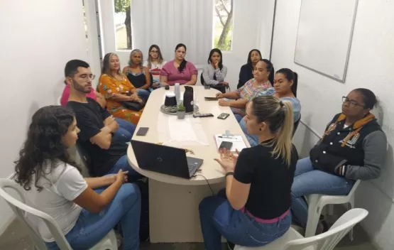 Prefeitura promove treinamento aos recepcionistas das UBS de Teixeira de Freitas