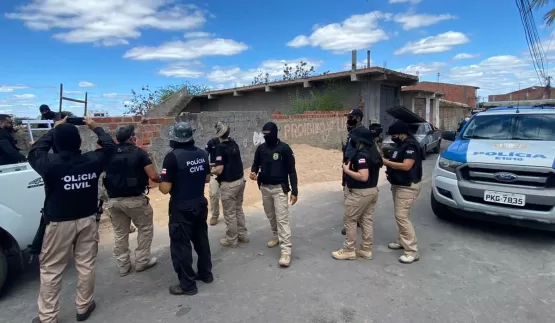 Polícia Civil de Itamaraju cumpre mandado de prisão e prende suspeito de aplicar golpes em clientes de revendedora de moto