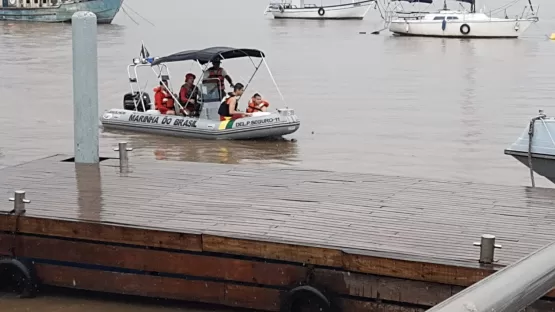 Policiais da CIPPA/PS participam  Curso Especial para Tripulação de Embarcações de Estado no Serviço Público ( ETSP) promovido pela Marinha do Brasil.