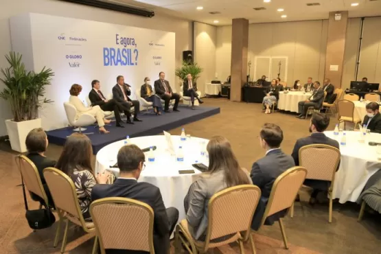 Governador da Bahia debate desafios do novo governo federal em Brasília