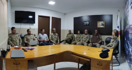 87ª CIPM participa de instrução sobre Modelo de Excelência da Gestão com a major Kelly Ravani