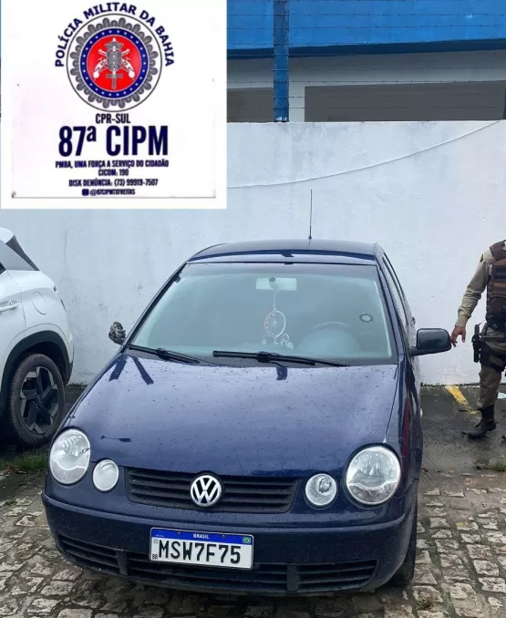 PM prende homem com cocaína e maconha dentro de carro em Teixeira de Freitas