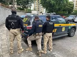 MP cumpre em Teixeira de Freitas mandados contra envolvidos em crimes de peculato, associação criminosa, e lavagem de dinheiro