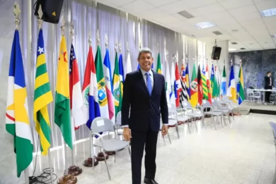 Jerônimo participa de reunião do Fórum de Governadores, em Brasília