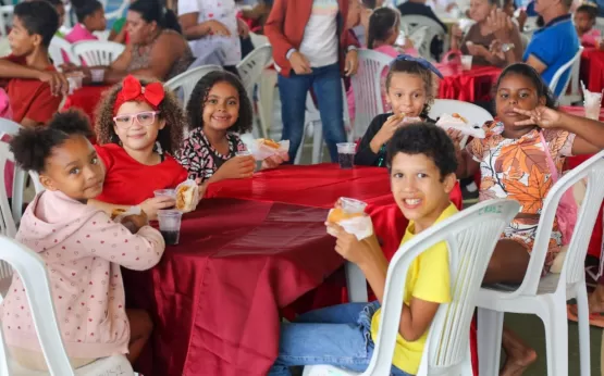 CRAS do Ulisses Guimarães realiza confraternização junto aos teixeirenses usuários da unidade