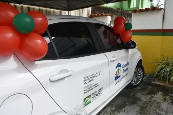 Conselho Tutelar de Caravelas é contemplado com um veículo novo