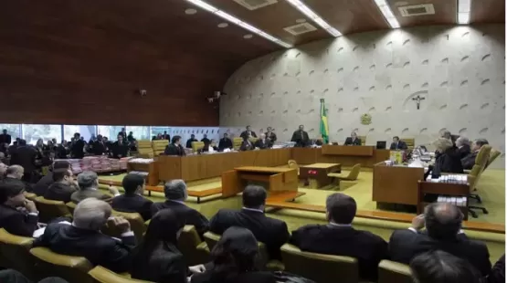 Por 6 votos a 5, STF derruba orçamento secreto