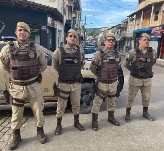 44ª CIPM/Medeiros Neto lança a Operação Natal