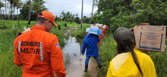 Caravelas segue auxiliando famílias de desalojados e afetados pelas fortes chuvas