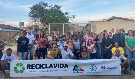 Suzano apoia grupo de coletores de resíduos em Teixeira de Freitas