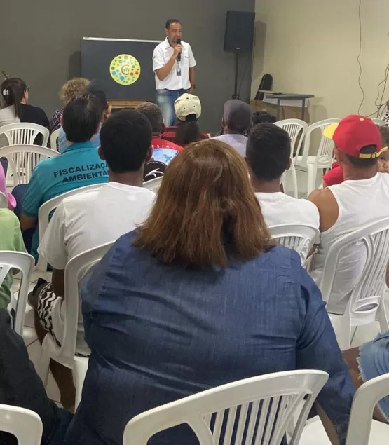 Suzano apoia grupo de coletores de resíduos em Teixeira de Freitas