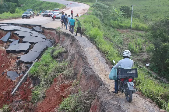 Exército vai instalar ponte metálica na BR 101 próximo a Itamaraju