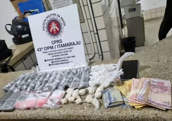 Homem é preso com drogas em Itamaraju