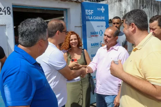 Prefeito Dr. Marcelo Belitardo visita postos de saúde de Teixeira de Freitas
