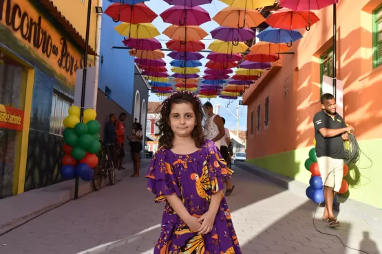 Prefeito Sílvio Ramalho inaugura o Calçadão do Pôr do Sol em Caravelas