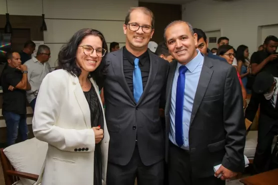 Prefeito Marcelo Belitardo participa da posse do novo presidente da Câmara de Vereadores de Teixeira de Freitas